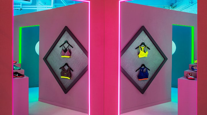 1403_DSA_Nike_090 A screen shot of a store