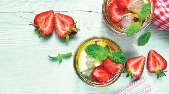 1910-Minty-Fresh-032020-1-720x400 A bowl of fruit on a table