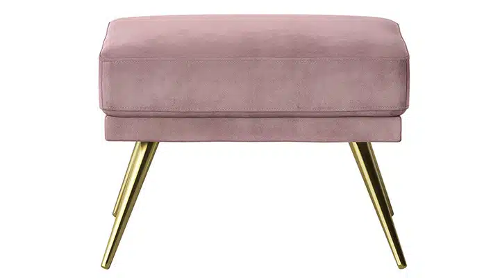 27-720x400 A close up of a suitcase