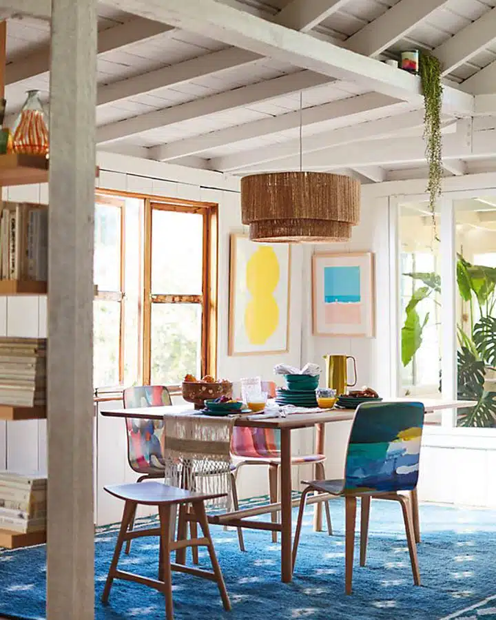 55551402_049_b14_Playtime_example-720x900 A dining room table