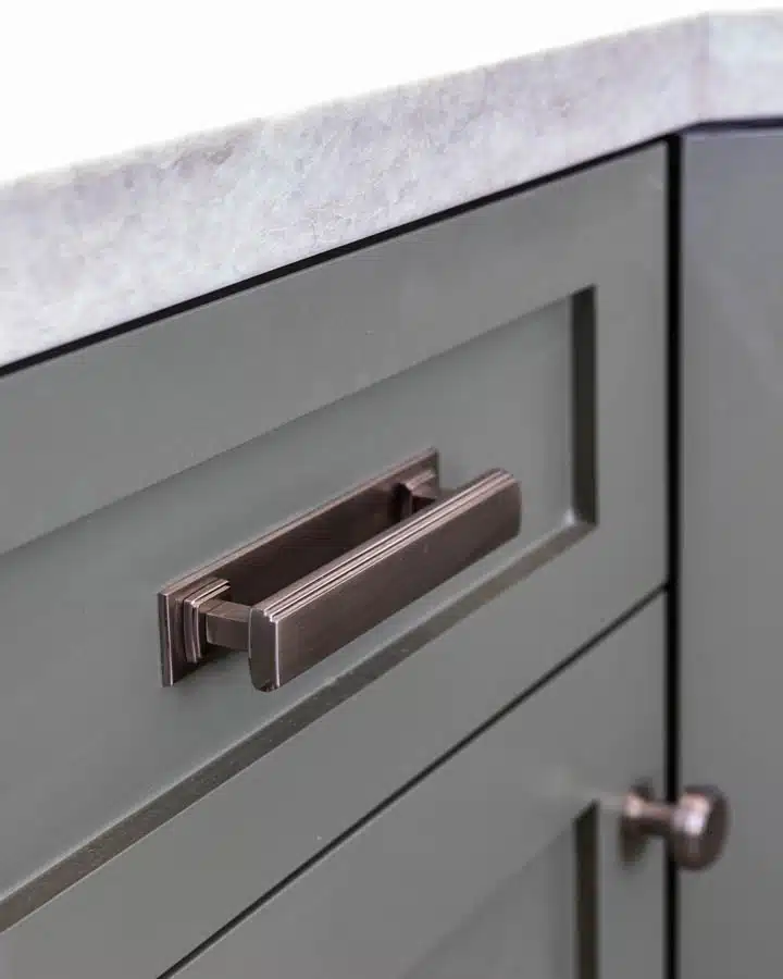 5J1A0821-720x900 A view of a kitchen