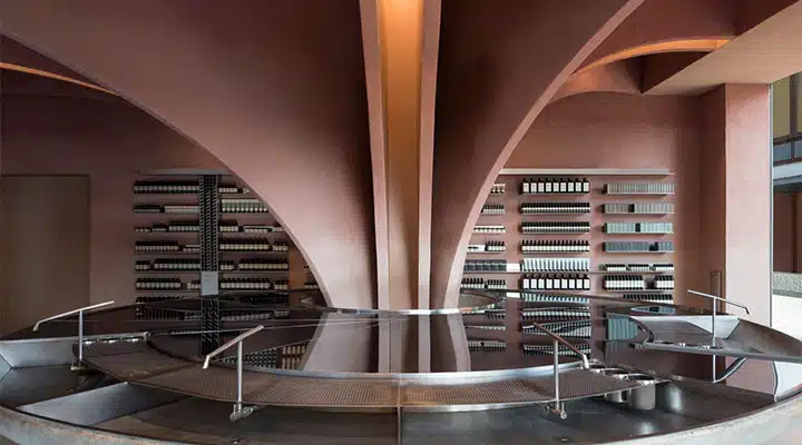 Aesop-3-720x400 A dining room table