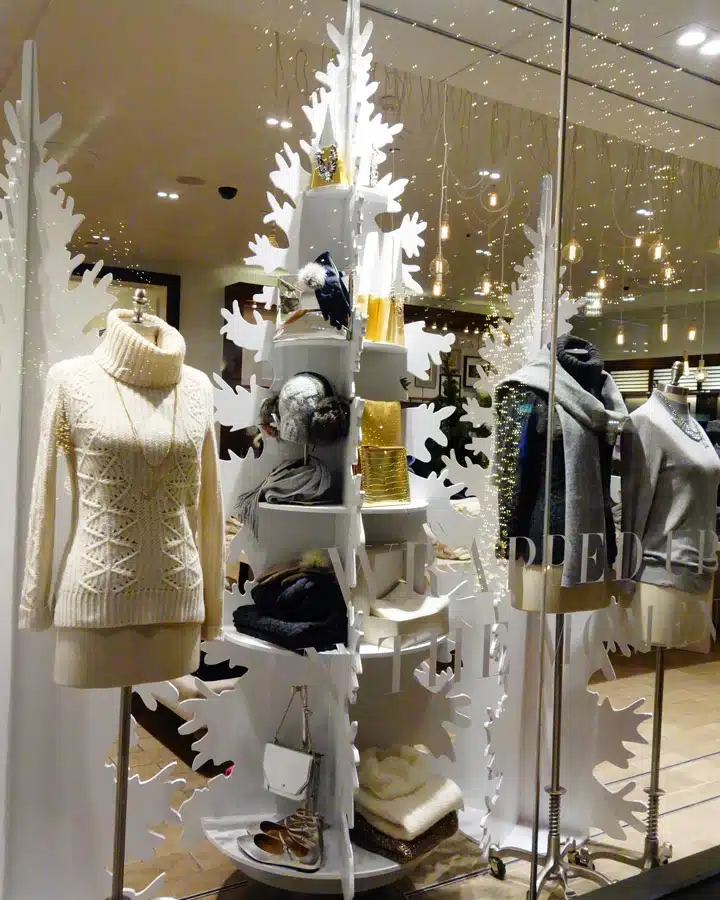 Banana A group of people in a room