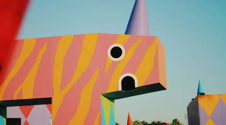 Coachella-3 A screenshot of a video game