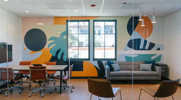 Collier_20200213_12361_PRINT-720x400 A room filled with furniture and a large window