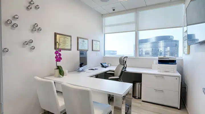 Copy_of_MARK2704_HDR-720x400 A kitchen with a sink and a window