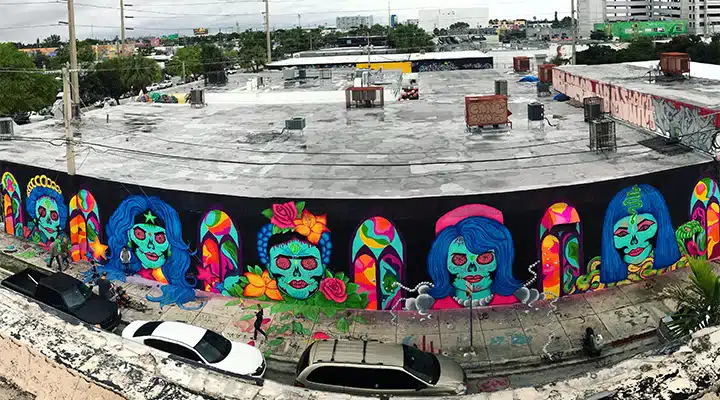 DIa-De-Los-Muertos-1_720x400 A person riding a skateboard on a ramp