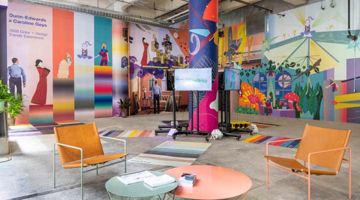 Un grupo de personas en una habitación