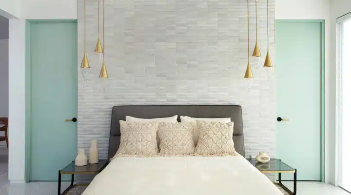 DunnEdwards_02282020_6365-720x400 A bedroom with a large bed in a room