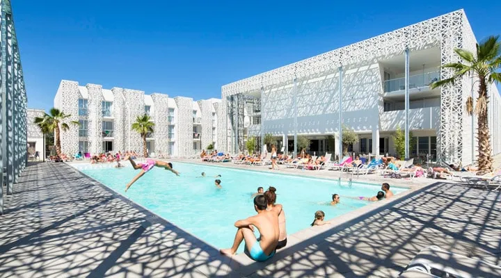 Ferrier - AGDE - Residence Hoteliere