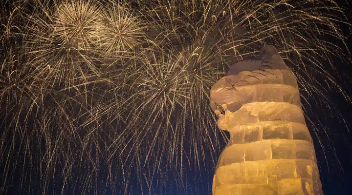 GettyImages-631018432_master Un grupo de fuegos artificiales en el cielo