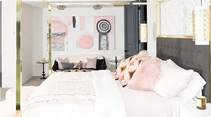 GoldenState_ModernismWeek_5 A bedroom with a bed in a room