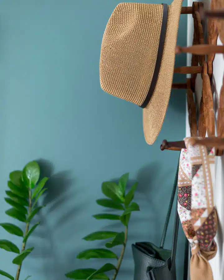 IMG_0371 A green chair