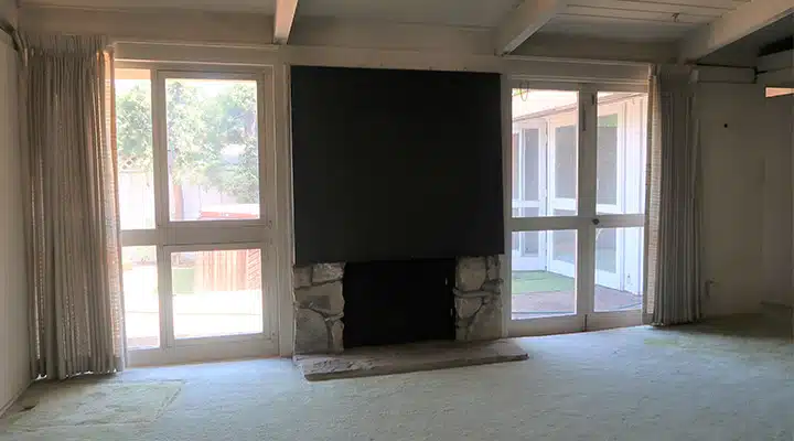 IMG_0966-720x400 A room with a large window