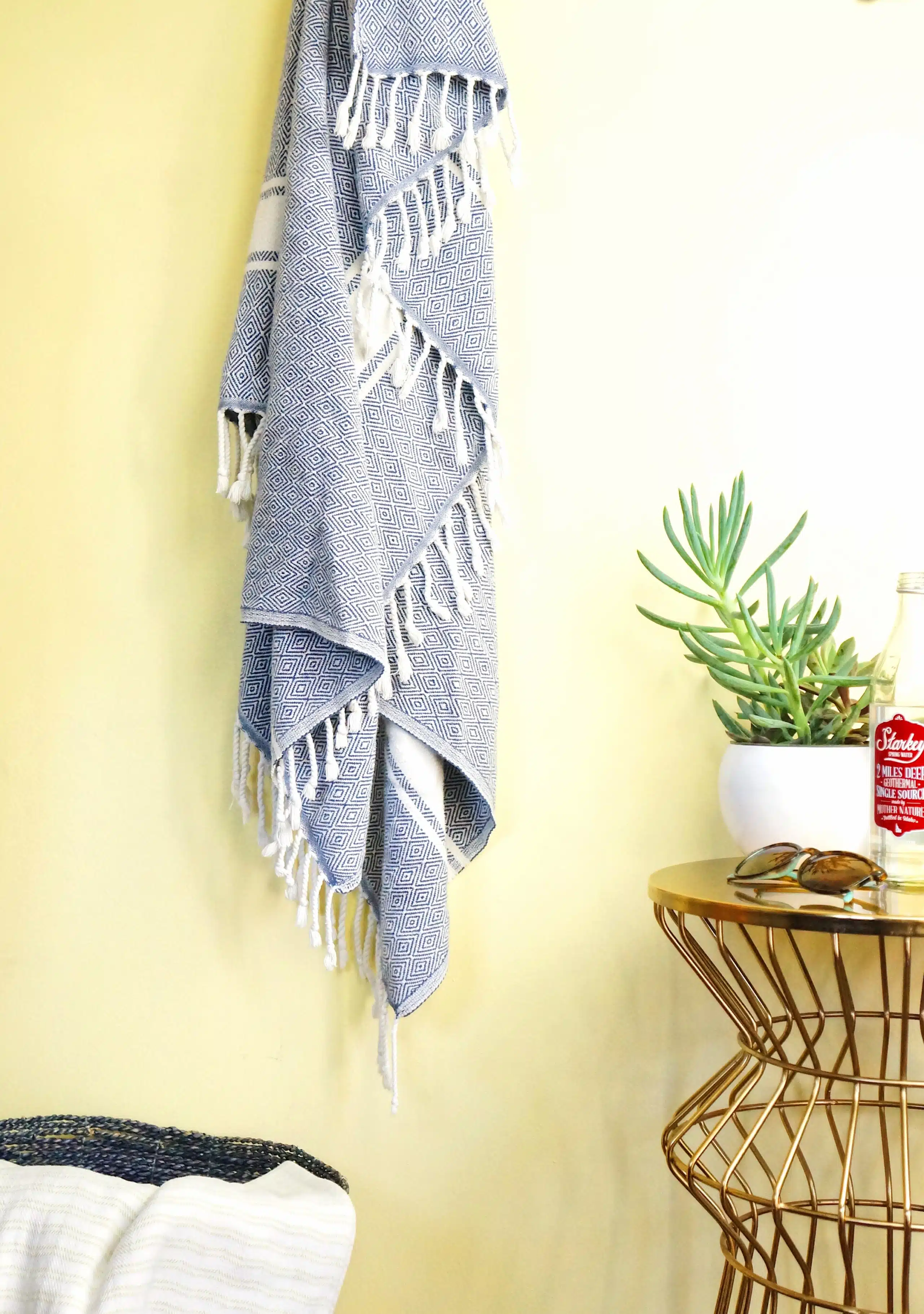 IMG_3773 A vase of flowers on a table