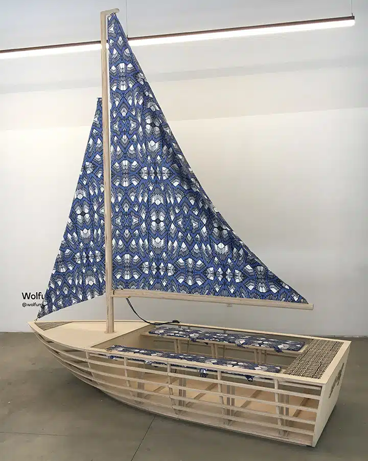 IMG_4070-720x900 A close up of a bridge