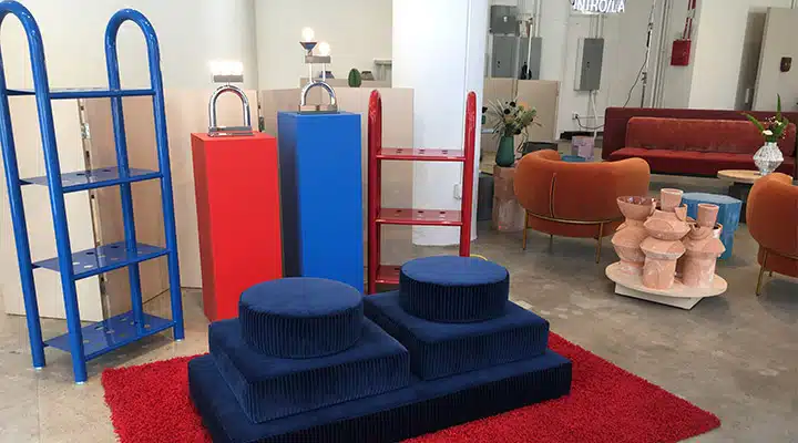 IMG_4080_720x400 A living room filled with furniture and a rug