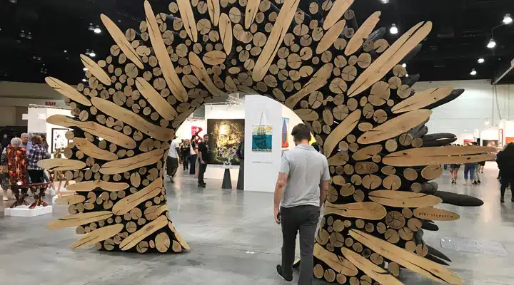 Lee-Jae-Hyo A group of people in a room