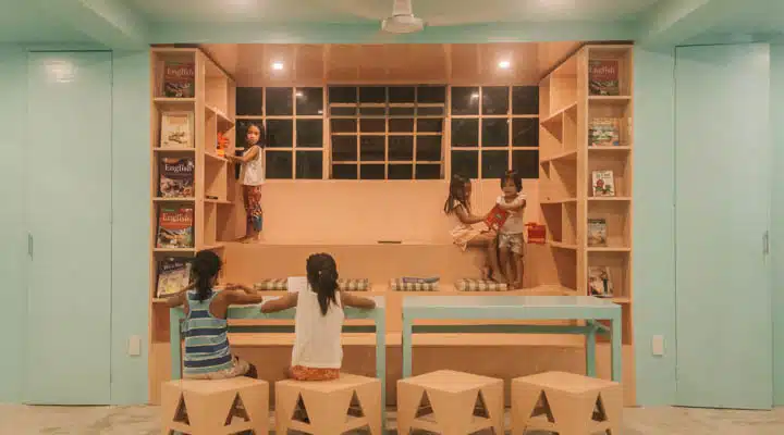 NATIVE_NARRATIVE_-_Childrens_Learning_Center_Danhug_Village18-720x400 A group of people in a room