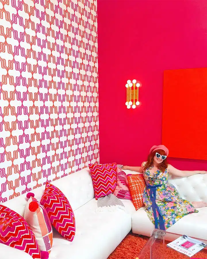 Shopwhurl_at_Thomboy_720x900 A bed in a room