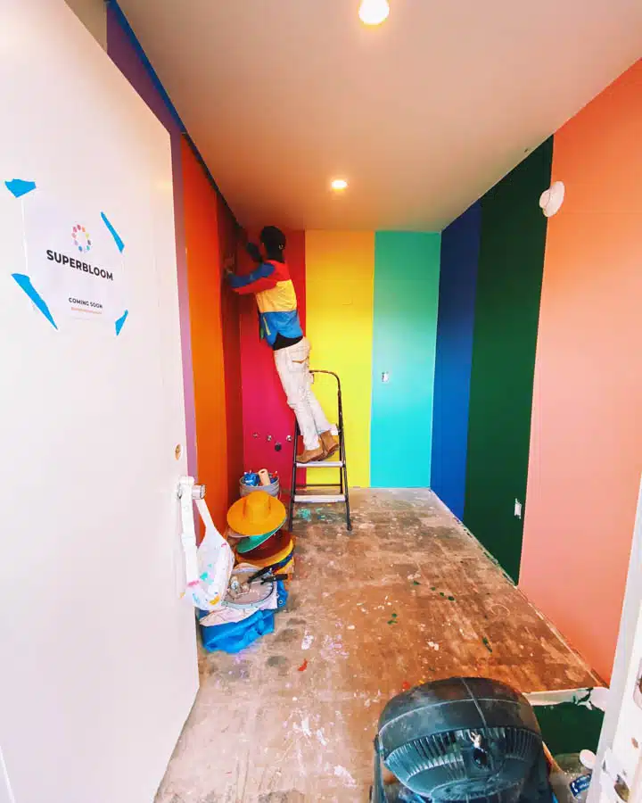 Processed with VSCO with k2 preset A person standing in a room