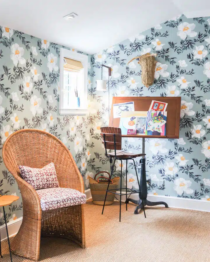 Teen_Atelier_3_-_Taylor_Jacobson_Design-720x900 A bedroom with a bed and a chair in a room