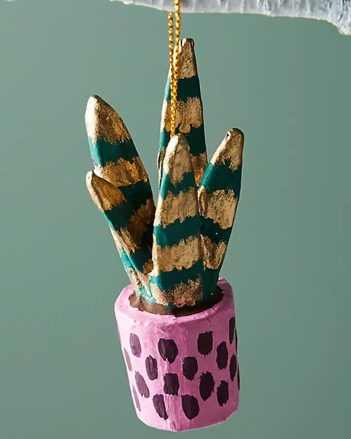 anthropologie-blooms-2 A chain link fence