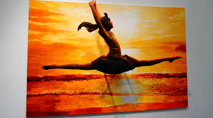 flightless_wings-720x400 A person flying through the air