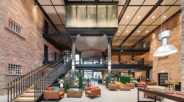 hl-1-720x400 A bench in front of a building