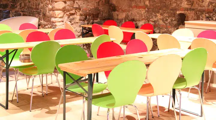 iStock_61463446_LARGE A dining room table