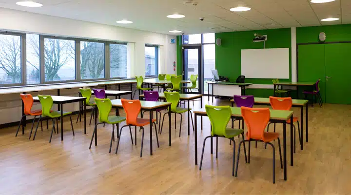 iStock_95722551_LARGE A dining room table