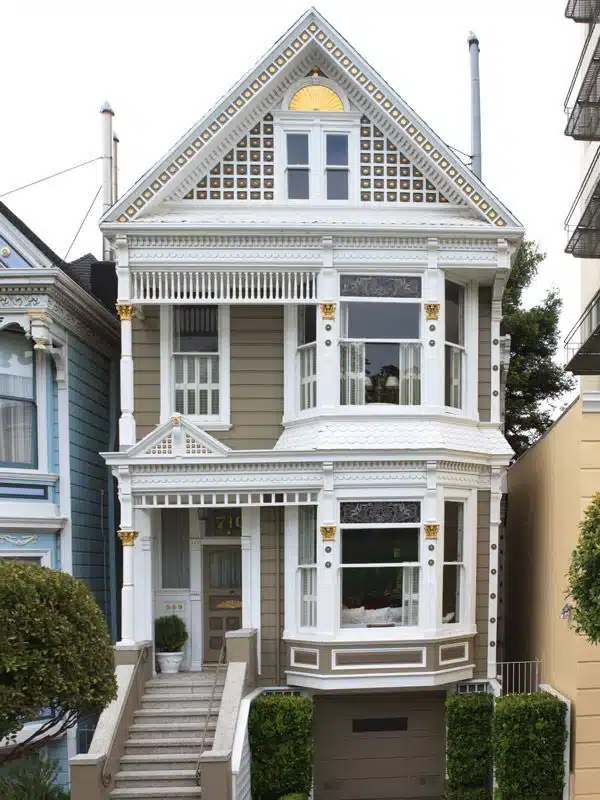 seven-sisters-row-houses-san-francisco A large lawn in front of a building