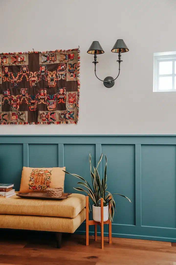 DSC_0400 A living room with a couch and a chair