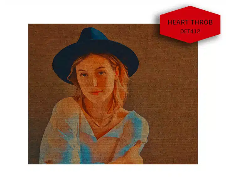 Lena_Latour_-_InstaToon_filter_cropped_with_color_swatch_-edited_color_to_match_fandeck-720px Texto